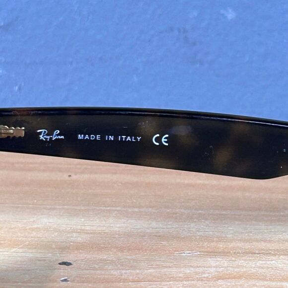 Ray-Ban RB2132 902 Tortoise Acetate New Wayfarer Sunglasses 52-18 Frame Only - Picture 6 of 7